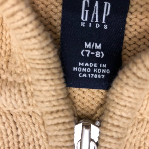 🌸Host’s pick🌸 Gap Kids, girl’s knit sweater hoodie - Picture 2 of 2